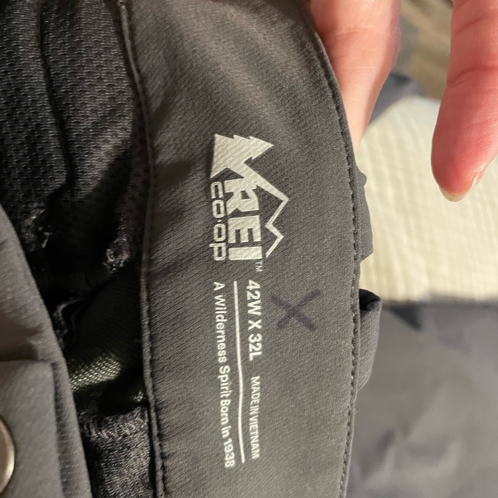 REI Men's Gray hiking Pants